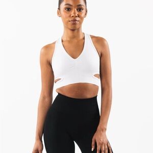 Alphalete Stratus bra